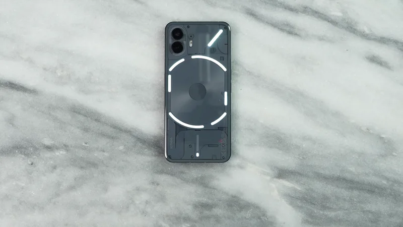 Nothing Phone (2)