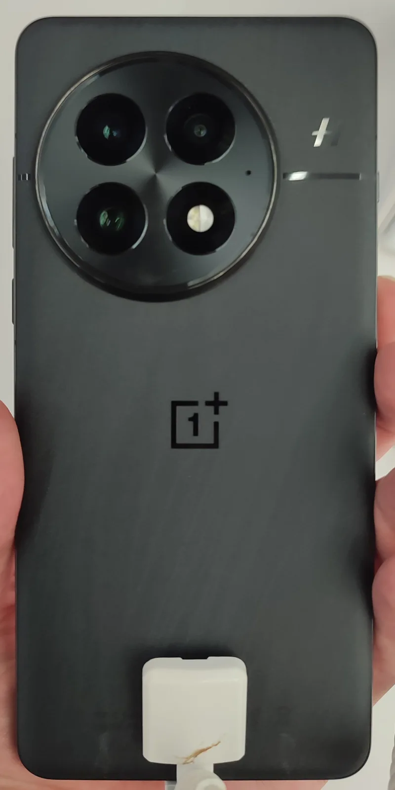 Avis OnePlus 13 : l'endurance comme argument central